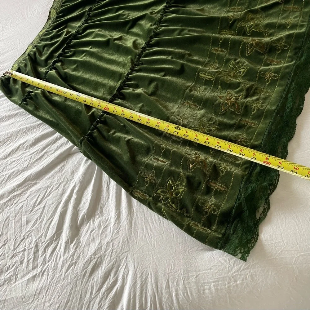 Vintage Y2K Green Velvet Renaissance Fairy Whimsigoth Embroidered Fairy Skirt - Picture 7 of 13